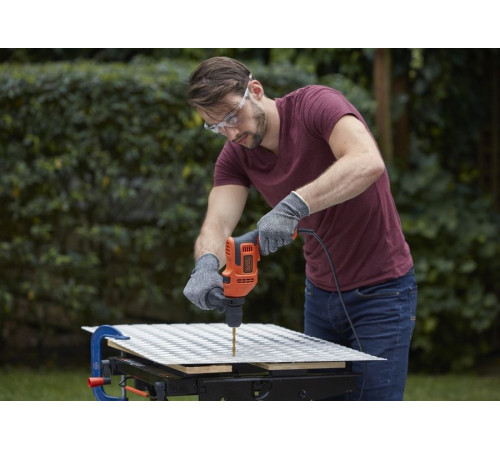 ბურღი BLACK AND DECKER  BEH200-QS