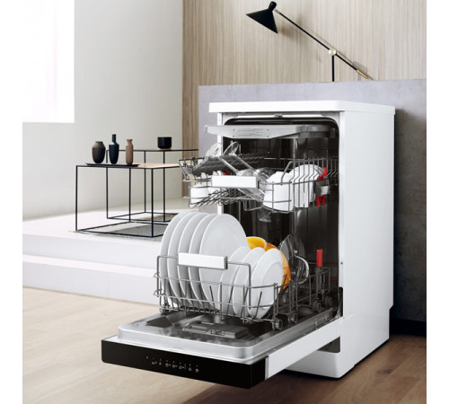 ჭურჭლის სარეცხი მანქანა WHIRLPOOL WSFO 3O23 PF