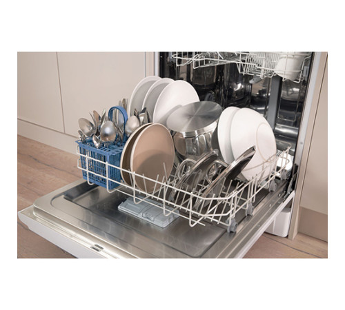 ჭურჭლის სარეცხი მანქანა INDESIT DFG 15B10 EU