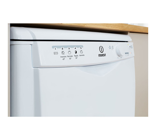 ჭურჭლის სარეცხი მანქანა INDESIT DFG 15B10 EU