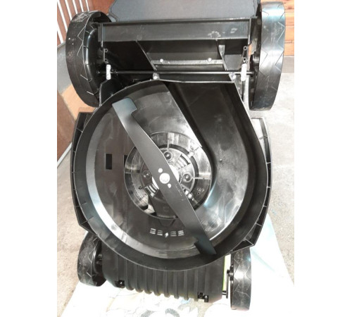 ბალახის სათიბი მანქანა FIELDMANN FZR 2046-E